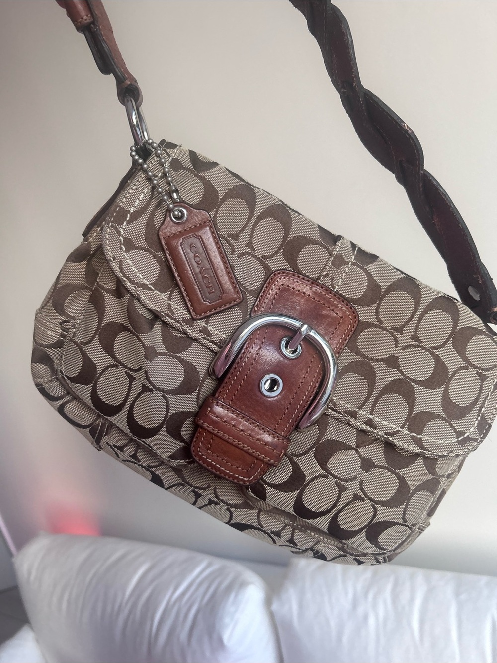 11862 Signature Coach C Tan Soho Double Pocket Shoulder Bag - Picture 7 of 10